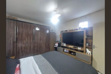 Casa à venda com 125m², 4 quartos e 2 vagas Casa à venda com 125m², 4 quartos e 2 vagasQuarto 2