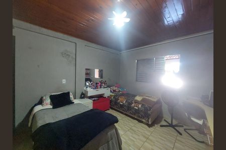 Casa à venda com 125m², 4 quartos e 2 vagas Casa à venda com 125m², 4 quartos e 2 vagasQuarto 3