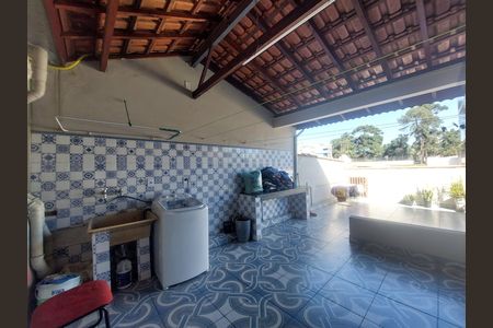 Casa à venda com 125m², 4 quartos e 2 vagas Casa à venda com 125m², 4 quartos e 2 vagasÁrea de Serviço 2