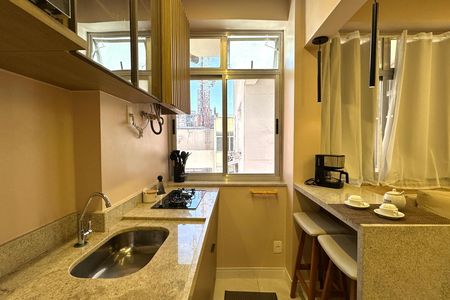 Kitnet/Studio à venda com 1 quarto, 20m² em Copacabana, Rio de Janeiro