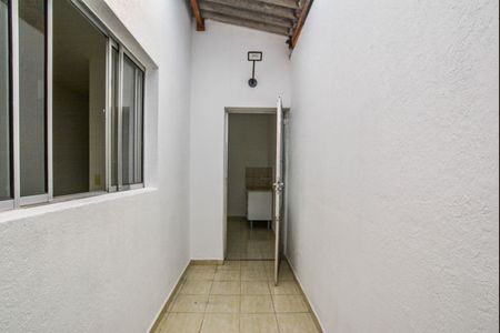 Área de Serviço de apartamento para alugar com 2 quartos, 80m² em Parque das Nações, Santo André