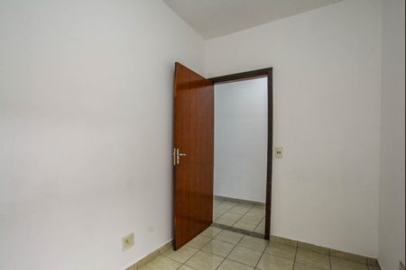 Quarto 1 de apartamento para alugar com 2 quartos, 80m² em Parque das Nações, Santo André