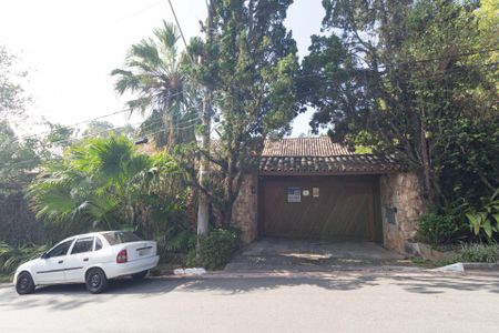 Fachada de casa de condomínio para alugar com 2 quartos, 110m² em Nova Fazendinha, Carapicuíba