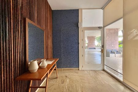 Portaria  de apartamento para alugar com 3 quartos, 100m² em Copacabana, Rio de Janeiro