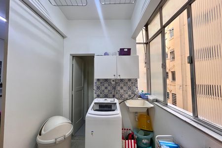 Apartamento à venda com 110m², 3 quartos e 1 vaga Apartamento à venda com 110m², 3 quartos e 1 vagaÁrea de Serviço