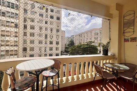 Apartamento à venda com 110m², 3 quartos e 1 vaga Apartamento à venda com 110m², 3 quartos e 1 vagaVaranda quarto 1
