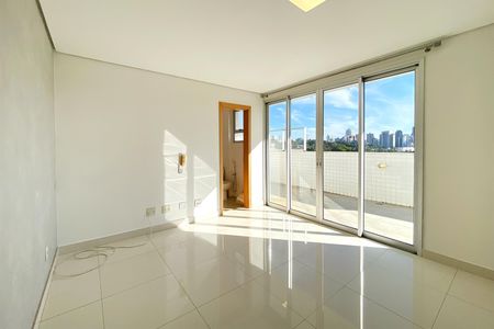 Apartamento para alugar com 180m², 3 quartos e 2 vagas Apartamento para alugar com 180m², 3 quartos e 2 vagasSala de Estar