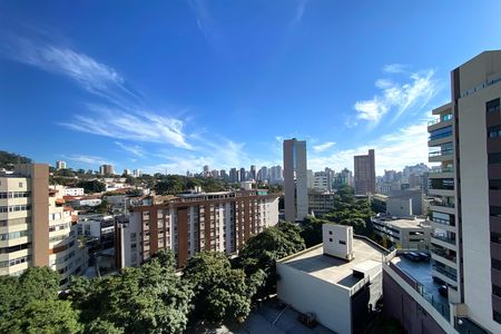 Vista Quarto 2 de apartamento para alugar com 3 quartos, 180m² em Santo Antônio, Belo Horizonte