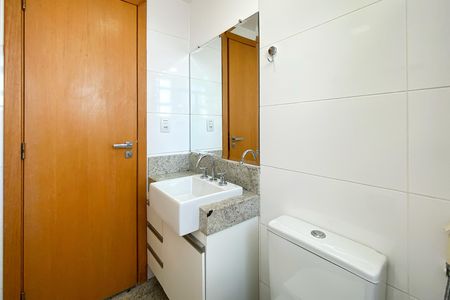 Apartamento para alugar com 180m², 3 quartos e 2 vagas Apartamento para alugar com 180m², 3 quartos e 2 vagasBanheiro
