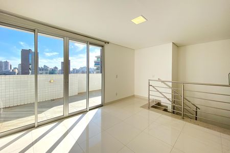 Apartamento para alugar com 180m², 3 quartos e 2 vagas Apartamento para alugar com 180m², 3 quartos e 2 vagasSala de Estar