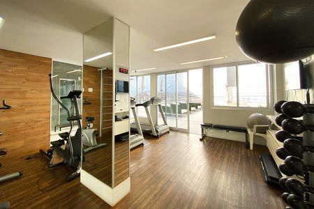 Apartamento para alugar com 180m², 3 quartos e 2 vagas Apartamento para alugar com 180m², 3 quartos e 2 vagasÁrea comum