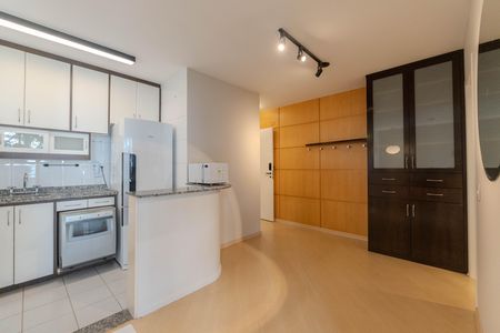Sala de apartamento para alugar com 1 quarto, 43m² em Liberdade, São Paulo