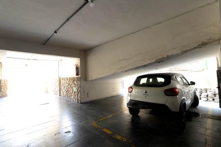 Apartamento para alugar com 82m², 2 quartos e 1 vaga Apartamento para alugar com 82m², 2 quartos e 1 vagaGaragem