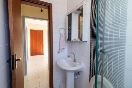 Apartamento à venda com 54m², 2 quartos e sem vaga Apartamento à venda com 54m², 2 quartos e sem vagaBanheiro
