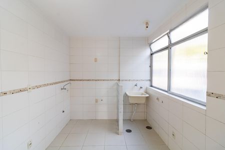 Apartamento à venda com 54m², 2 quartos e sem vaga Apartamento à venda com 54m², 2 quartos e sem vagaCozinha