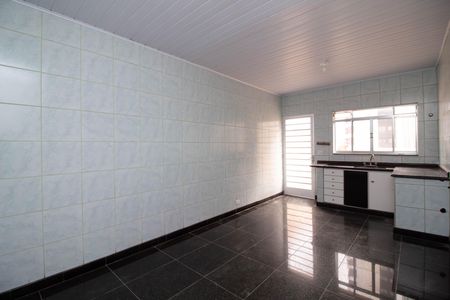 Casa para alugar com 100m², 3 quartos e 2 vagas Casa para alugar com 100m², 3 quartos e 2 vagasCozinha