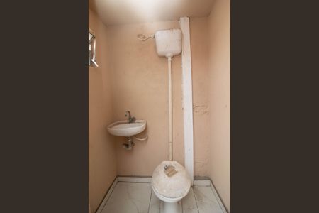 Casa para alugar com 100m², 3 quartos e 2 vagas Casa para alugar com 100m², 3 quartos e 2 vagasBanheiro de serviço