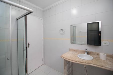 Casa para alugar com 100m², 3 quartos e 2 vagas Casa para alugar com 100m², 3 quartos e 2 vagasBanheiro