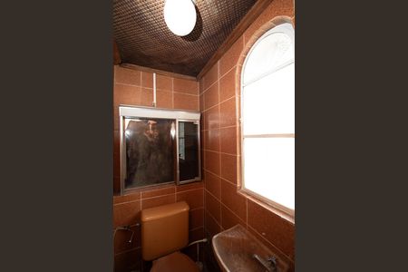 Banheiro da Suíte de casa para alugar com 3 quartos, 100m² em Jardim Flor da Montanha, Guarulhos