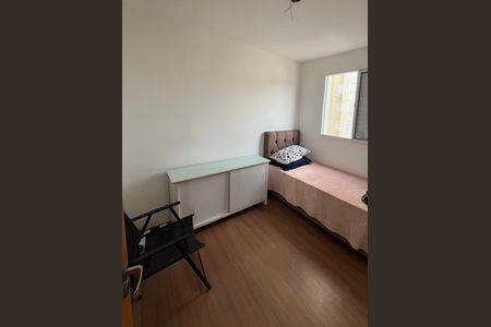 Quarto de apartamento para alugar com 2 quartos, 44m² em Costa E Silva, Porto Alegre