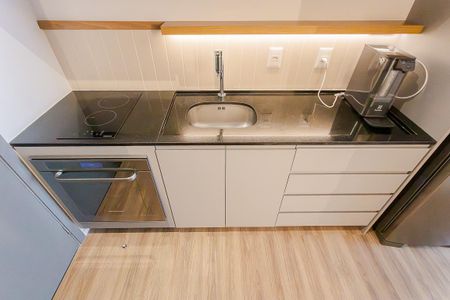 Studio para alugar com 35m², 1 quarto e sem vaga Studio para alugar com 35m², 1 quarto e sem vagaCozinha
