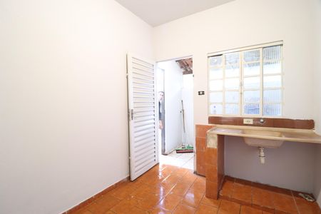 Casa para alugar com 160m², 4 quartos e 2 vagasCozinha da Edícula