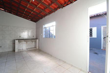 Casa para alugar com 160m², 4 quartos e 2 vagasÁrea de Serviço