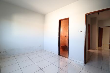 Casa para alugar com 160m², 4 quartos e 2 vagasQuarto 2 - Suíte