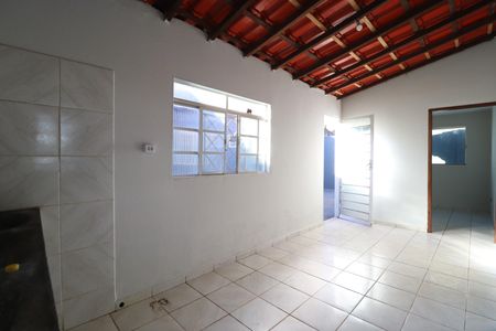 Área de Serviço de casa para alugar com 4 quartos, 160m² em São Jorge, Uberlândia