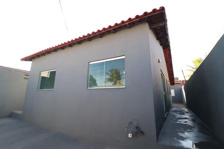 Casa para alugar com 160m², 4 quartos e 2 vagasFachada