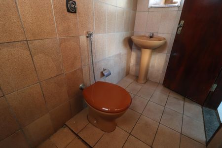 Casa para alugar com 160m², 4 quartos e 2 vagasBanheiro do Quarto 2
