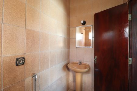 Casa para alugar com 160m², 4 quartos e 2 vagasBanheiro do Quarto 2