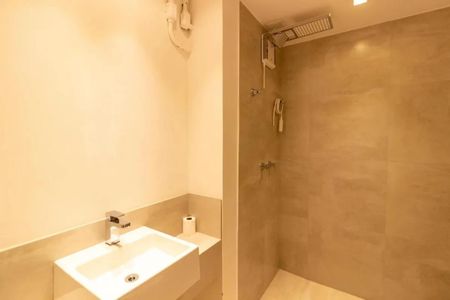 Foto 13 de apartamento para alugar com 2 quartos, 109m² em Cerqueira César, São Paulo