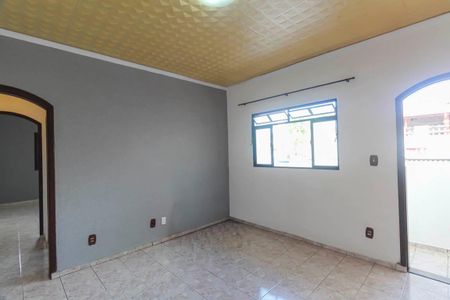 Sala de casa à venda com 4 quartos, 375m² em Jardim Guairaca, São Paulo
