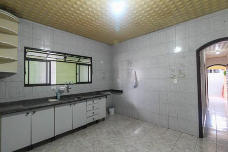 Cozinha de casa à venda com 4 quartos, 375m² em Jardim Guairaca, São Paulo