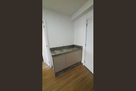 Foto 01 de kitnet/studio para alugar com 1 quarto, 25m² em Pinheiros, São Paulo