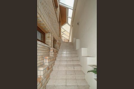 Casa à venda com 374m², 3 quartos e 4 vagas Casa à venda com 374m², 3 quartos e 4 vagasAcesso Lavanderia