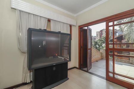 Casa à venda com 374m², 3 quartos e 4 vagas Casa à venda com 374m², 3 quartos e 4 vagasQuarto Suíte 2
