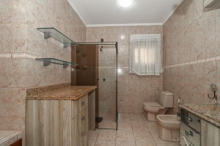 Casa à venda com 374m², 3 quartos e 4 vagas Casa à venda com 374m², 3 quartos e 4 vagasBanheiro da Suíte 3