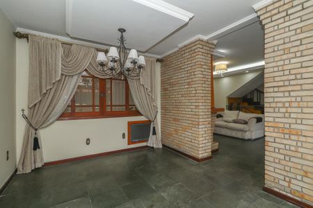 Casa à venda com 374m², 3 quartos e 4 vagas Casa à venda com 374m², 3 quartos e 4 vagasSala de Jantar