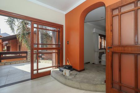 Casa à venda com 374m², 3 quartos e 4 vagas Casa à venda com 374m², 3 quartos e 4 vagasQuarto Suíte 2