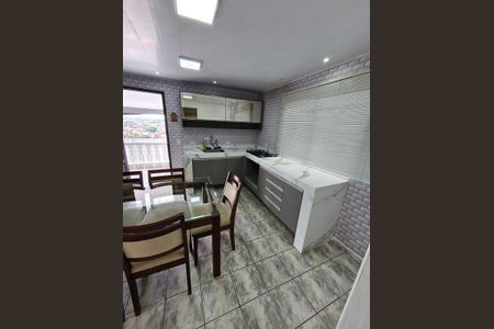 Casa para alugar com 70m², 3 quartos e 2 vagas Casa para alugar com 70m², 3 quartos e 2 vagasCozinha