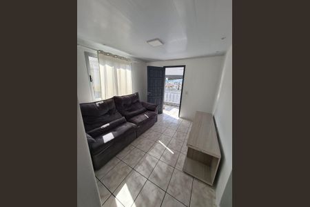 Casa para alugar com 70m², 3 quartos e 2 vagas Casa para alugar com 70m², 3 quartos e 2 vagasSala