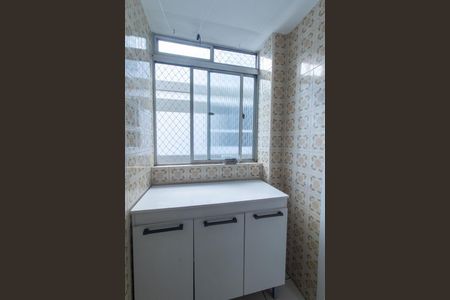 Apartamento para alugar com 70m², 3 quartos e 1 vagaÁrea de Serviço