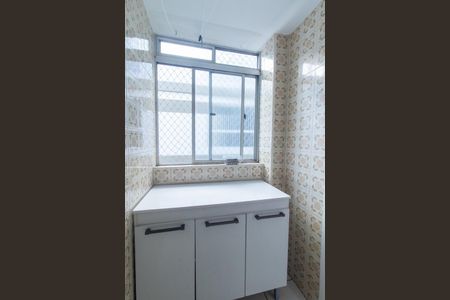 Apartamento para alugar com 70m², 3 quartos e 1 vagaÁrea de Serviço