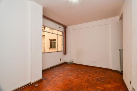 Apartamento à venda com 88m², 2 quartos e sem vaga Apartamento à venda com 88m², 2 quartos e sem vagaSala