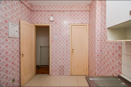 Apartamento à venda com 88m², 2 quartos e sem vaga Apartamento à venda com 88m², 2 quartos e sem vagaCozinha