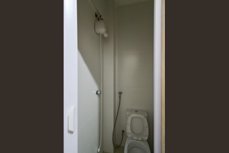 Apartamento à venda com 88m², 2 quartos e sem vaga Apartamento à venda com 88m², 2 quartos e sem vagaBanheiro de serviço