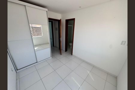 Casa para alugar com 64m², 2 quartos e 2 vagasQuarto 2