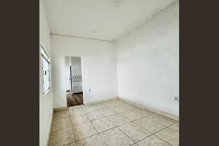 Casa para alugar com 40m², 1 quarto e 1 vaga